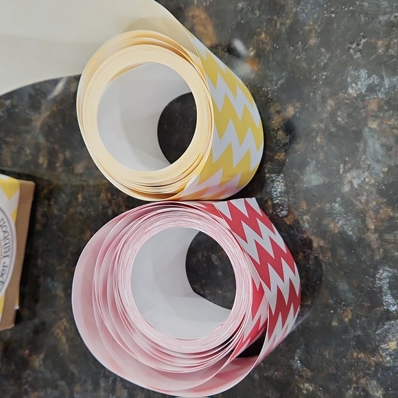 Paper Jacks Paper Ribbon 🎀 - Picture 2 of 2